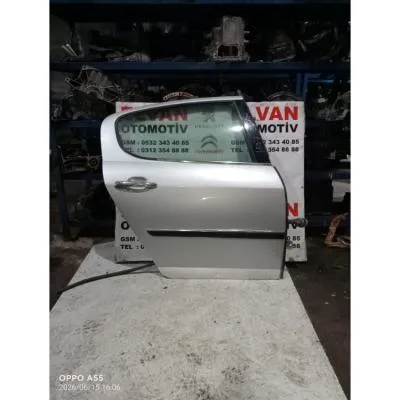 407 2004-2007 DOLU GRİ SAĞ ARKA KAPI 