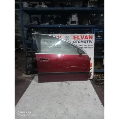 607 2001-2005 DOLU KIRMIZI SAĞ ÖN KAPI 