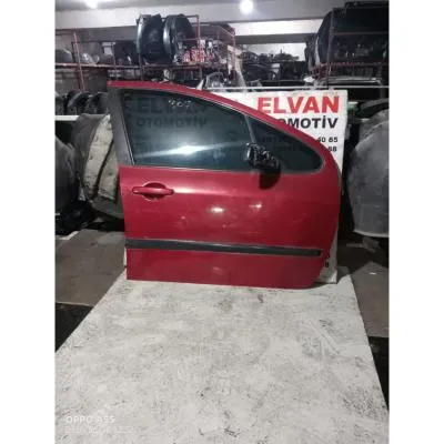 307 2003-2007 DOLU KIRMIZI SAĞ ÖN KAPI 