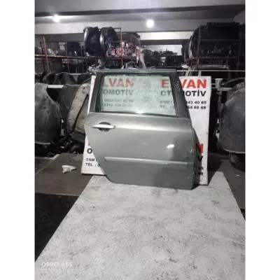 307 STATİON 2003-2007 DOLU GRİ SAĞ ARKA KAPI 