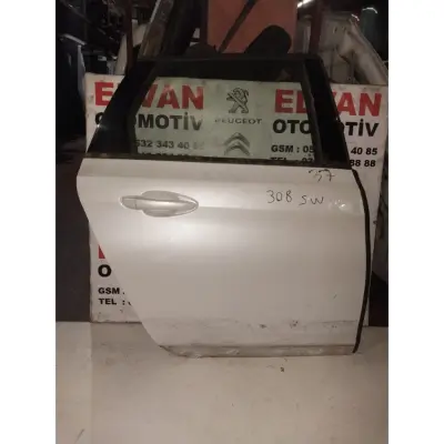 308 STATİON 2014-2019  DOLU BEYAZ SAĞ ARKA KAPI
