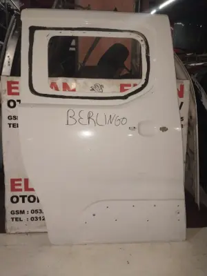 BERLİNGO 2020-2024 BOŞ BEYAZ SAĞ ARKA KAPI 