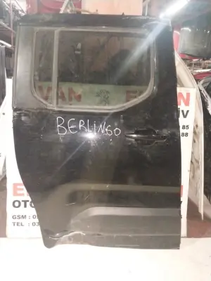 BERLİNGO 2020-2024 DOLU SİYAH SAĞ ARKA KAPI 