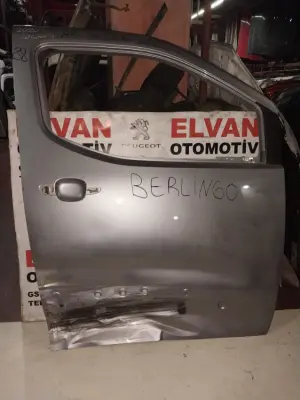 BERLİNGO 2020-2024 BOŞ GRİ SAĞ ÖN KAPI 