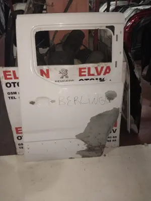 BERLİNGO 2020-2024 BOŞ BEYAZ SOL ARKA KAPI 