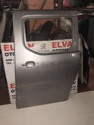 BERLİNGO 2020-2024 BOŞ GRİ SOL ARKA KAPI 