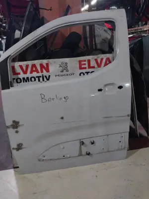 BERLİNGO 2020-2024 BOŞ BEYAZ SOL ÖN KAPI 