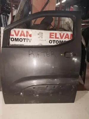 RİFTER 2020-2024 BOŞ GRİ SOL ÖN KAPI 